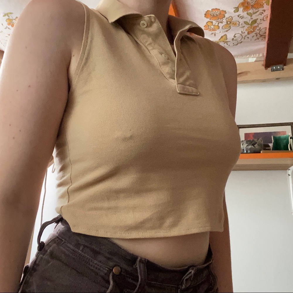 cropped sleeveless polo!